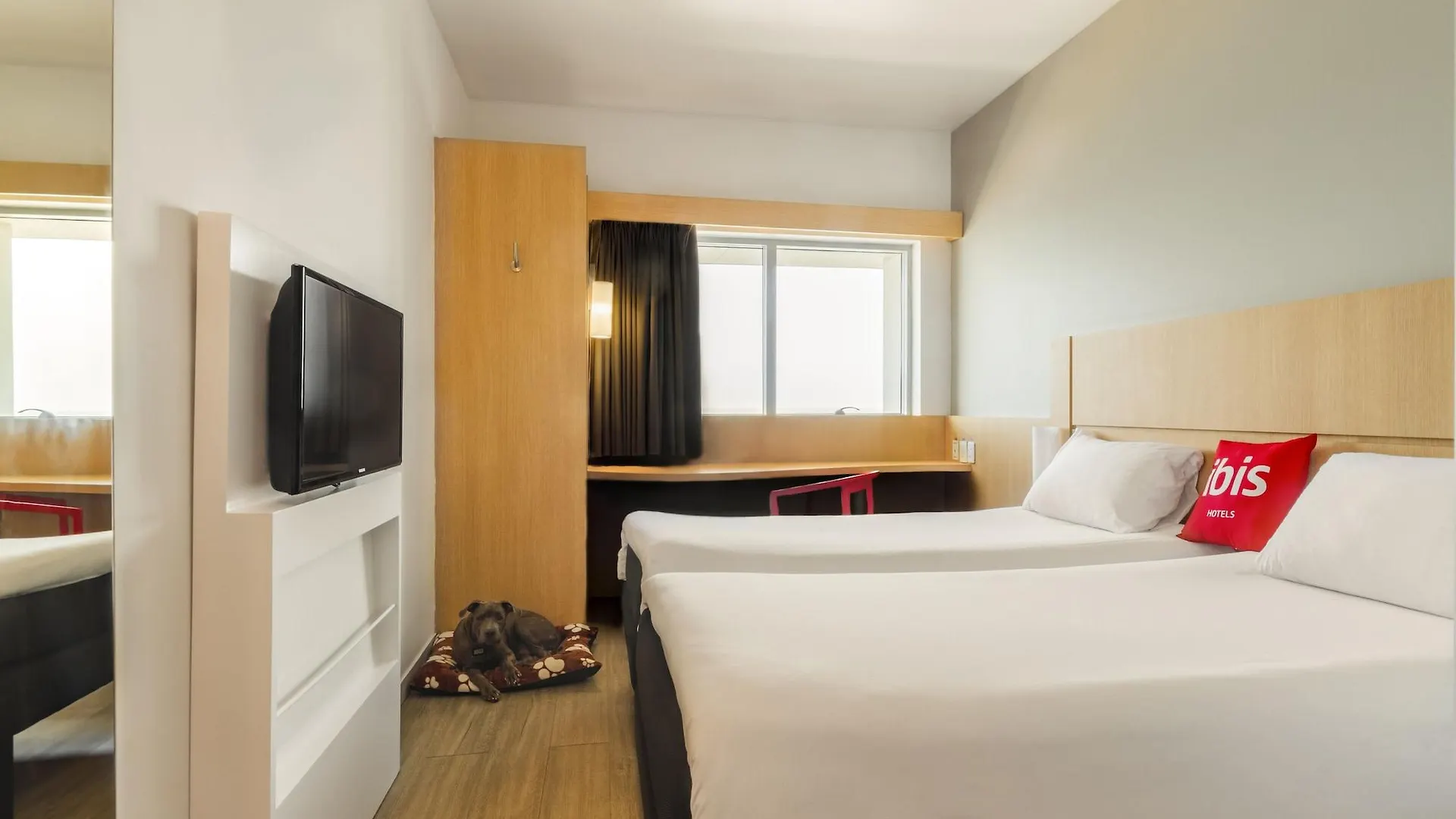 Ibis Cartagena Marbella Hotel