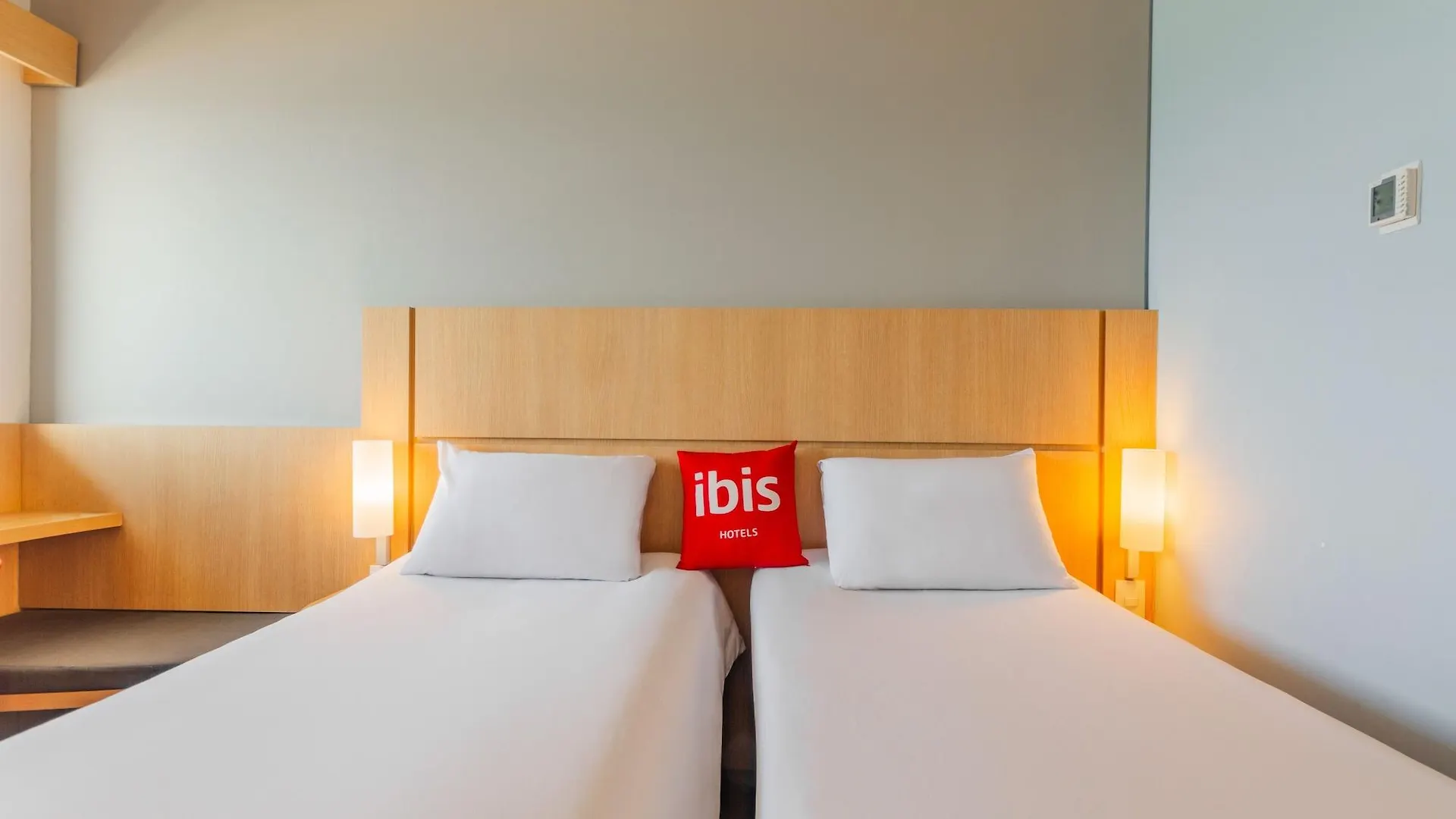 Ibis Cartagena Marbella Hotel