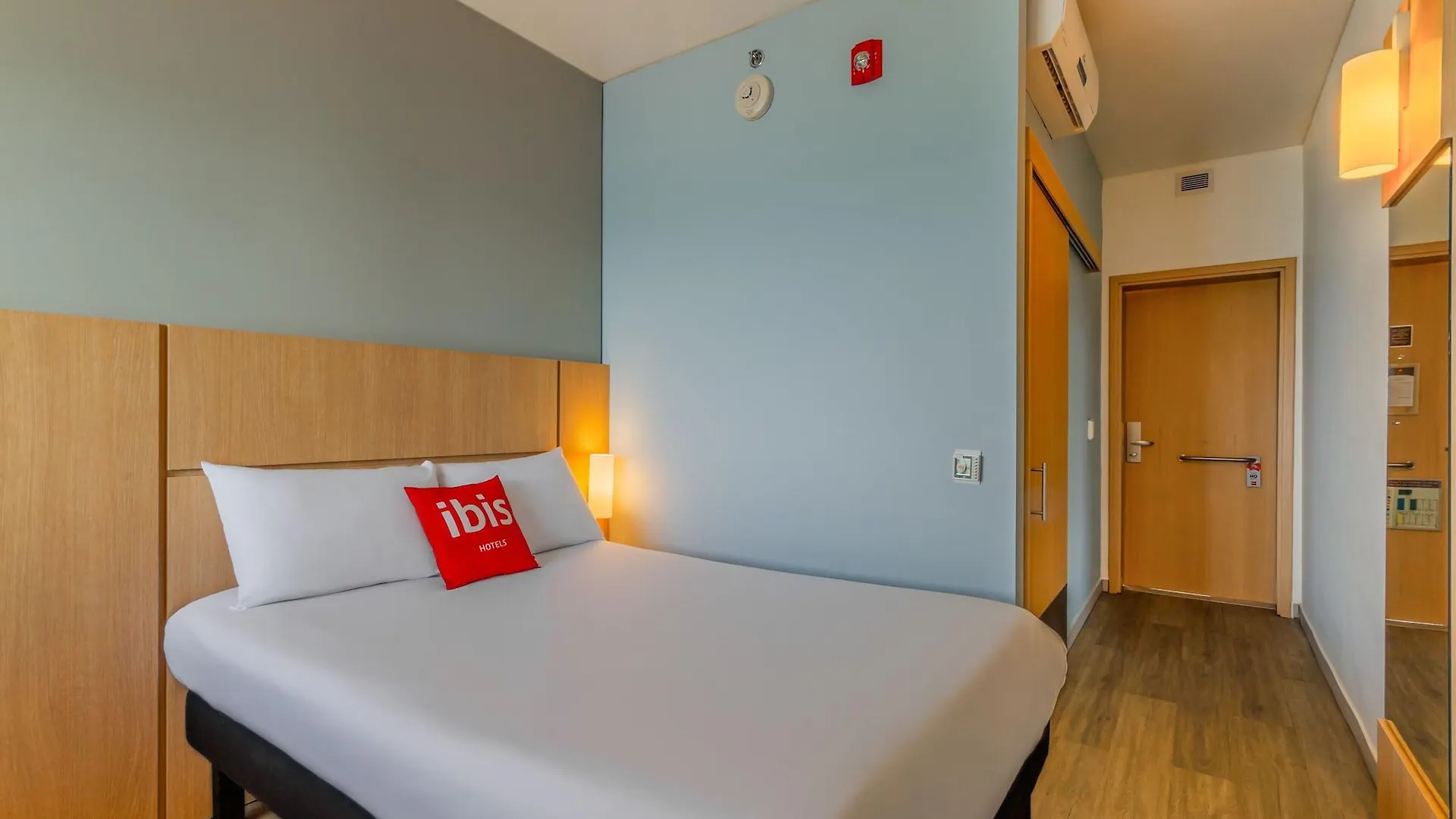 Ibis Cartagena Marbella Hotel 3*,  Colombia