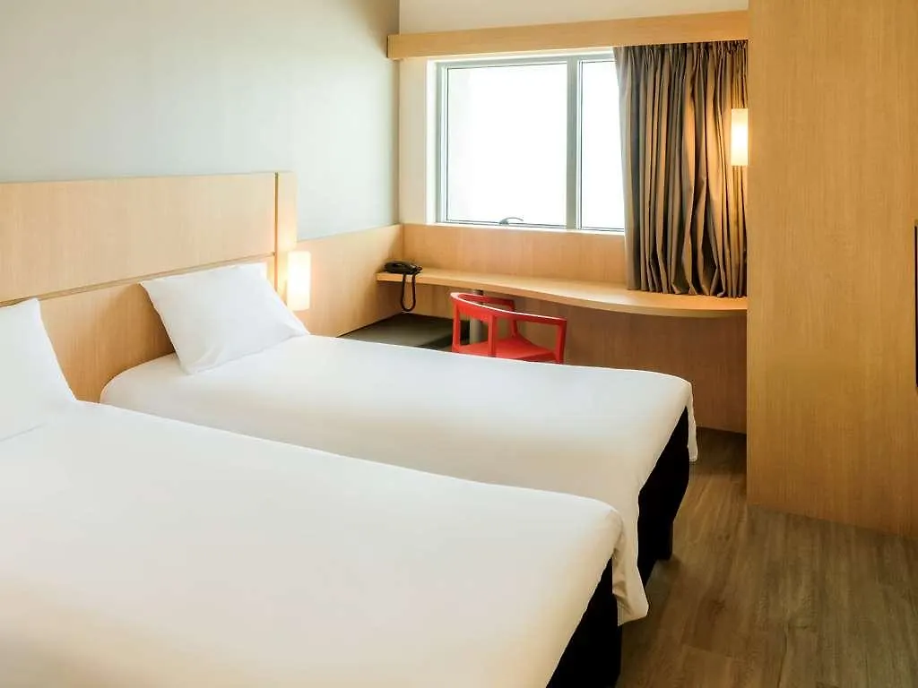 Ibis Cartagena Marbella Hotel